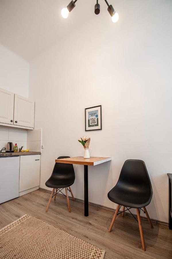 My City Apartment - Vienna Cosy Room Exterior photo